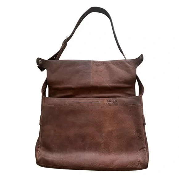 Adrian Klis 2482 Leather Messenger Bag - Picture 4 of 11